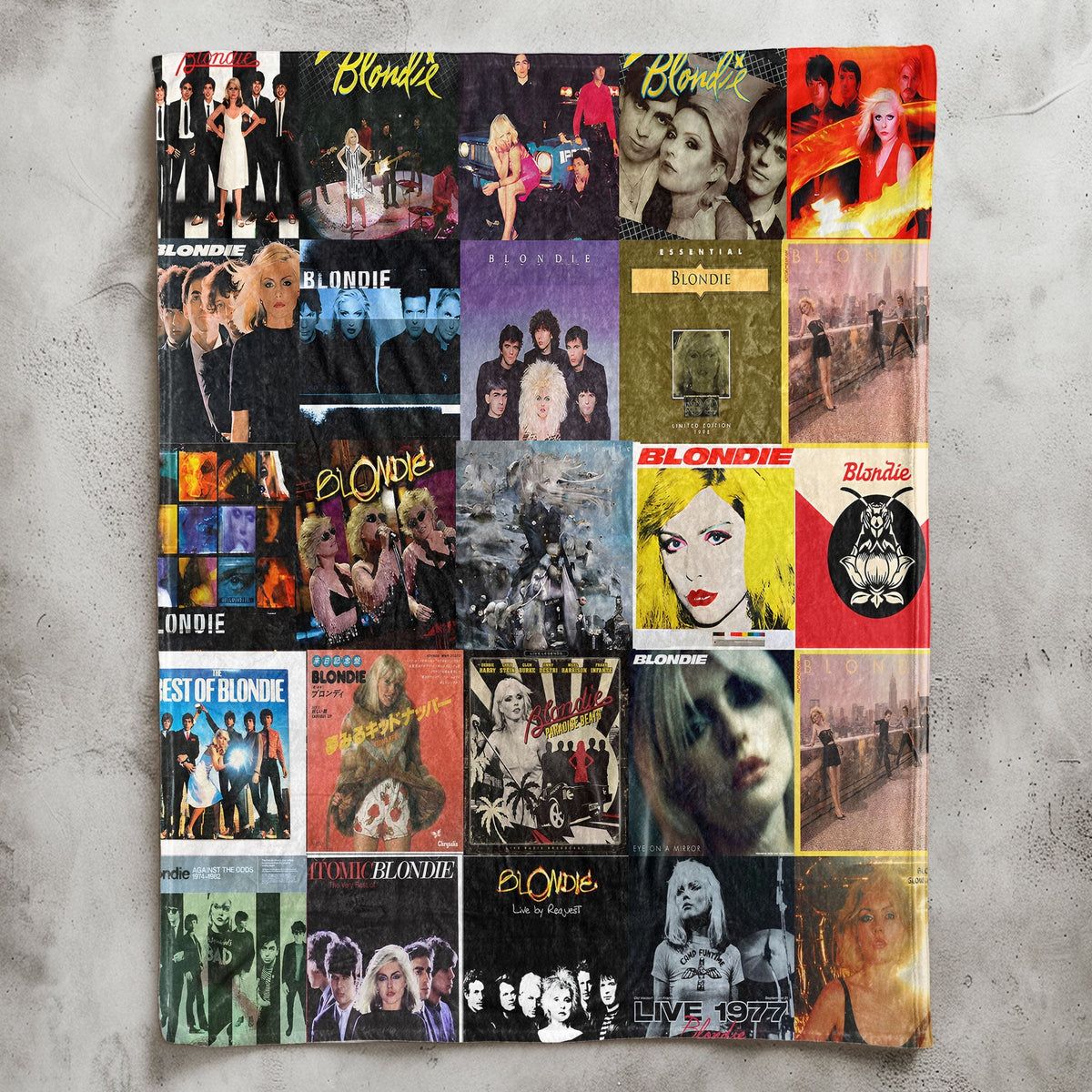 Blondie Sherpa Blanket – New Wave Warmth Wrapped in Iconic Album Art