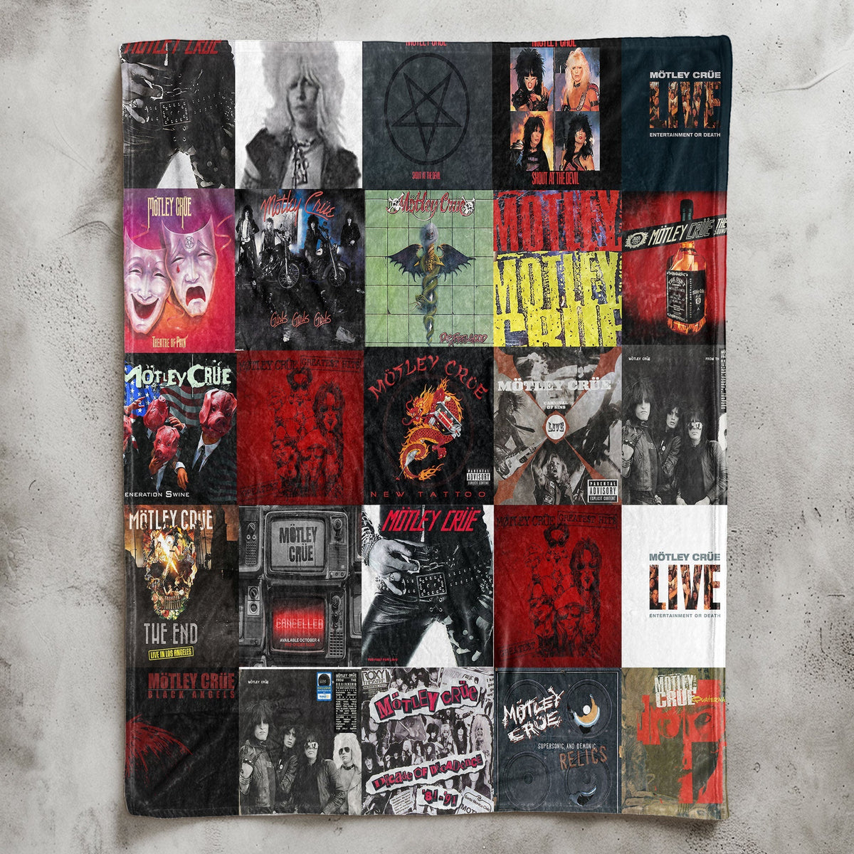 Mötley Crüe  Sherpa Blanket – Wild Energy for True Rock Rebels