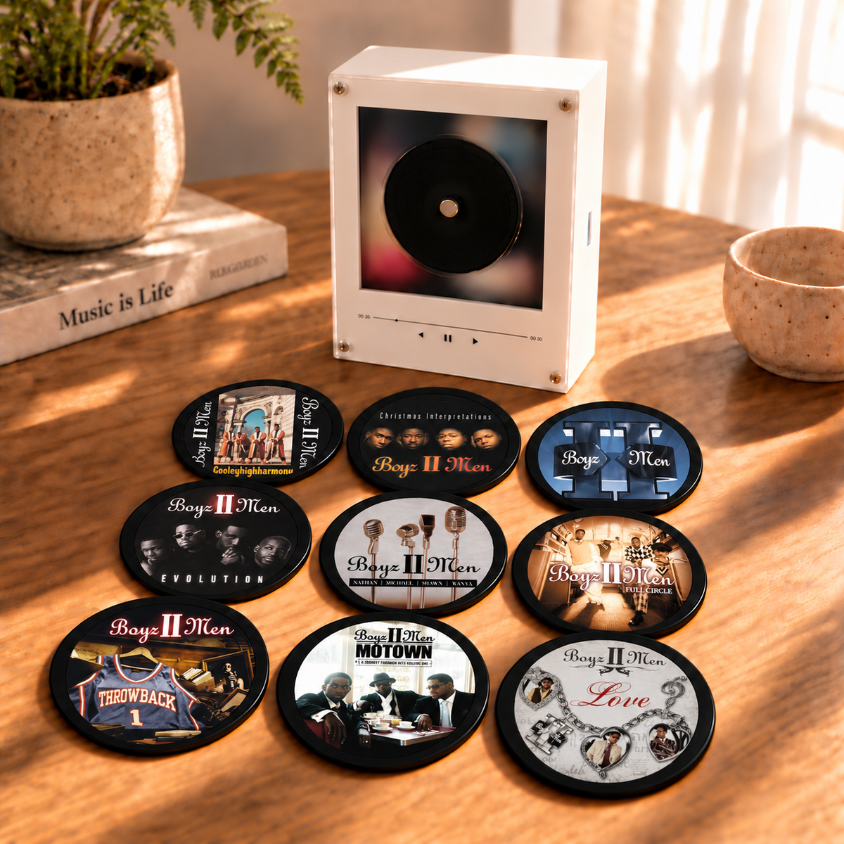 Boyz II Men MagTune Mini CD Player Light - Premium R&B Music Merchandise, Cooleyhighharmony Album Art LED Night Light Tabletop Decor Fan Gift