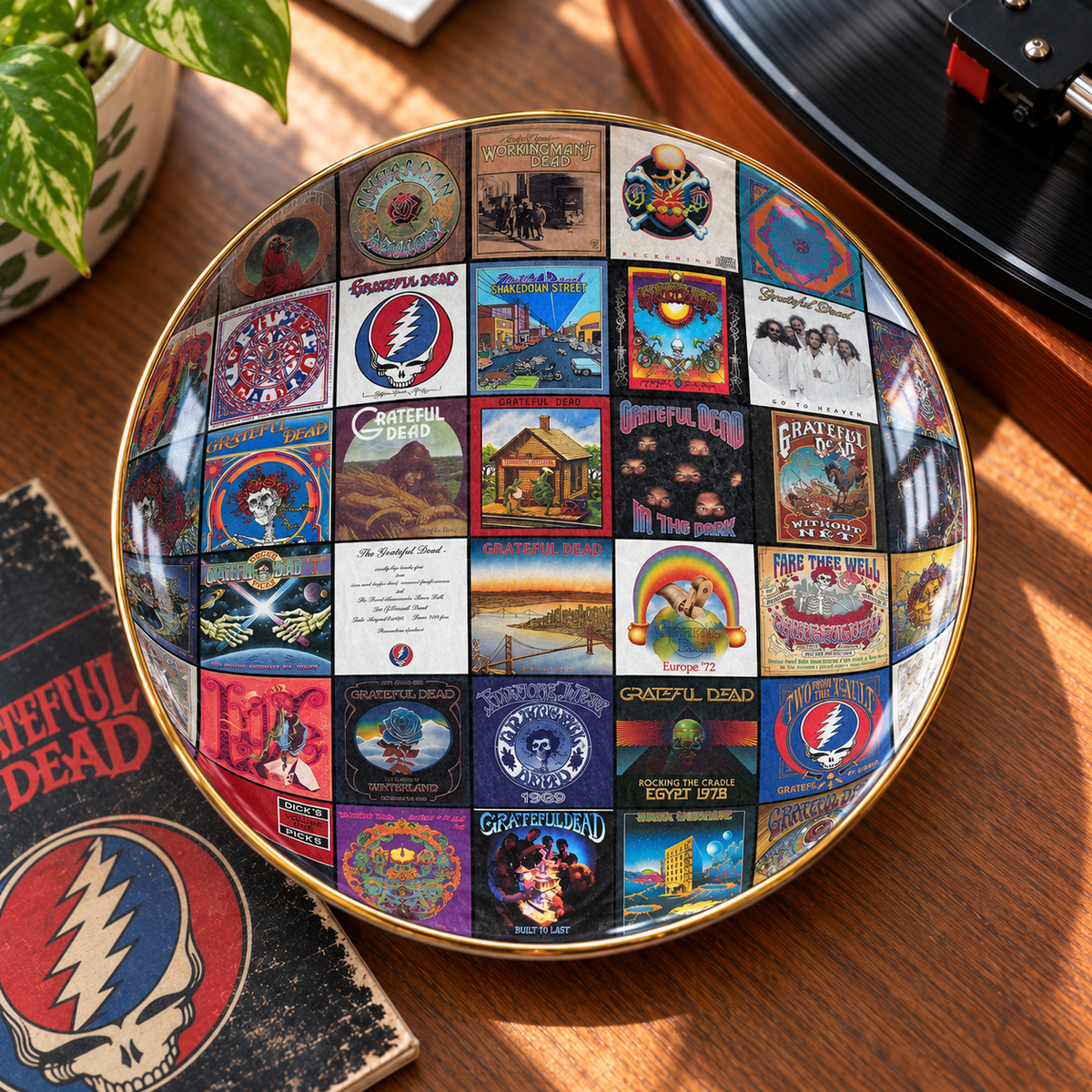 Grateful Dead Album Cover Jewelry Dish – Vintage Psychedelic Rock Collage Trinket Tray, Wavy Ceramic Ring Holder