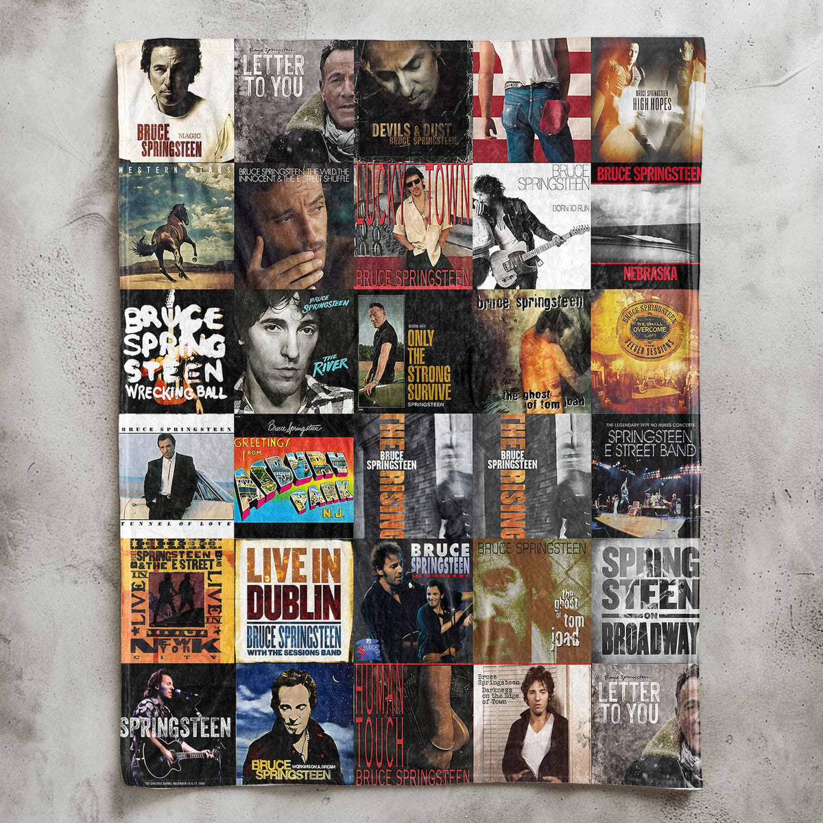 Bruce Springsteen Album Collage Sherpa Blanket – A Warm Tribute to The Boss