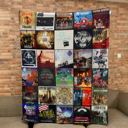 Lynyrd Skynyrd Sherpa Blanket – A Southern Rock Legacy in Every Stitch