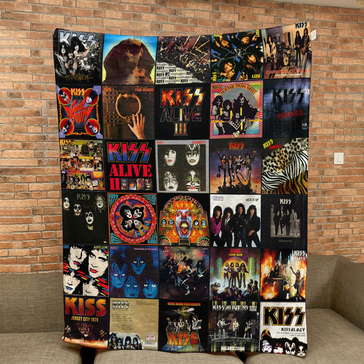 KISS Album Covers Collage Sherpa Blanket – 70s 80s Hard Rock & Glam Metal Legend Throw Blanket