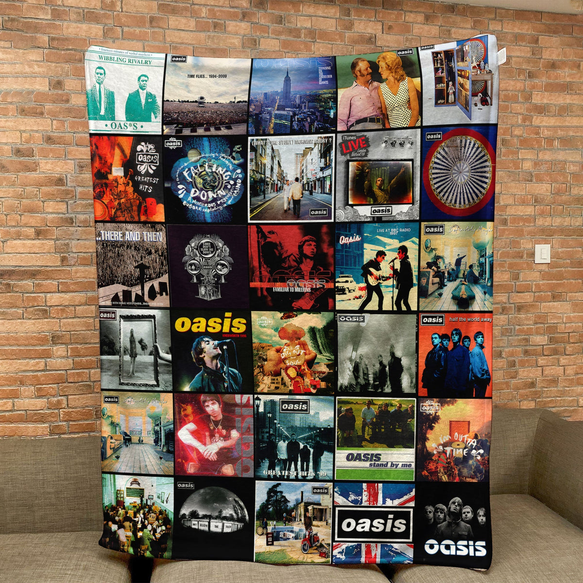 Oasis Album Covers Collage Sherpa Blanket – 90s Britpop & British Rock Music Lover Gift