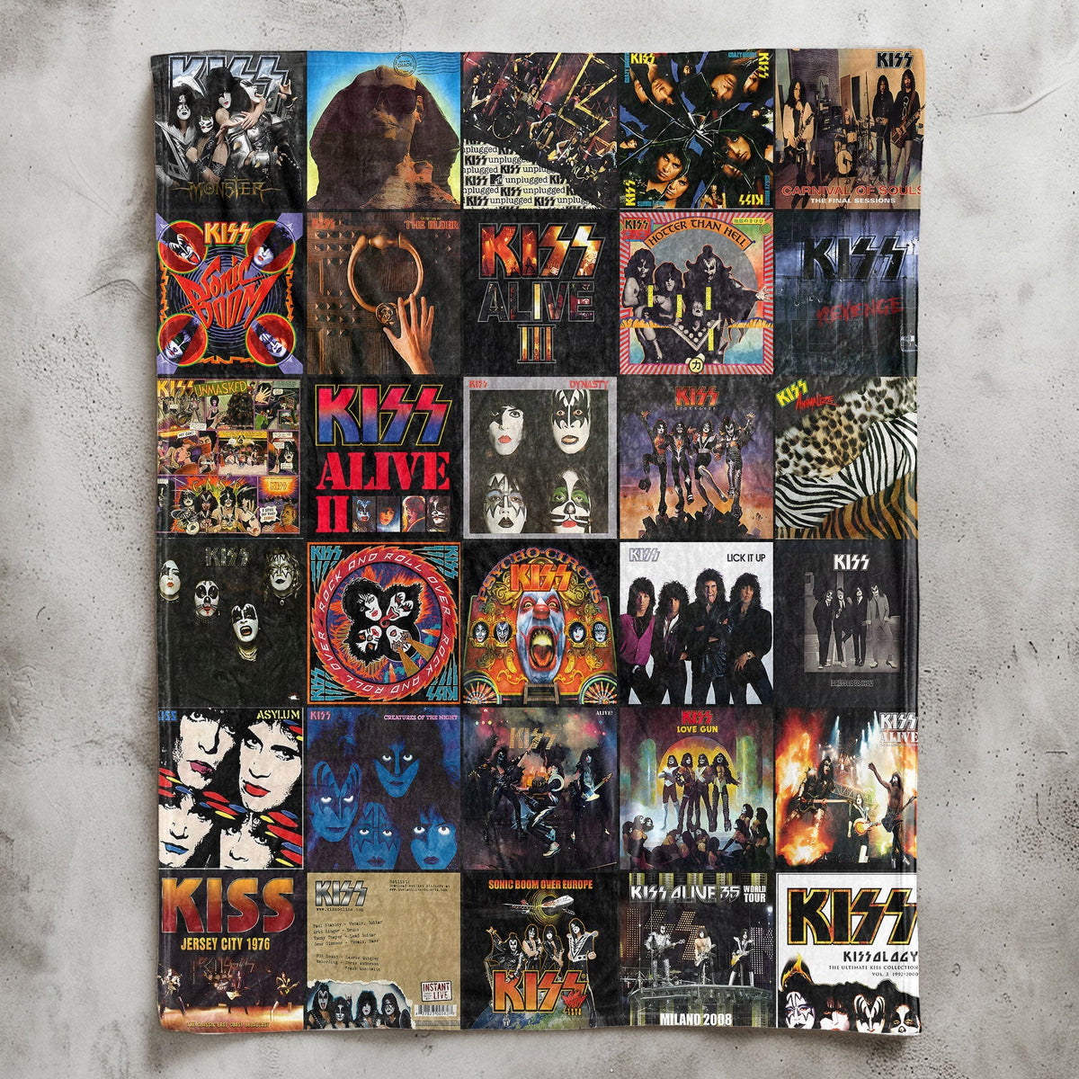 KISS Album Covers Collage Sherpa Blanket – 70s 80s Hard Rock & Glam Metal Legend Throw Blanket