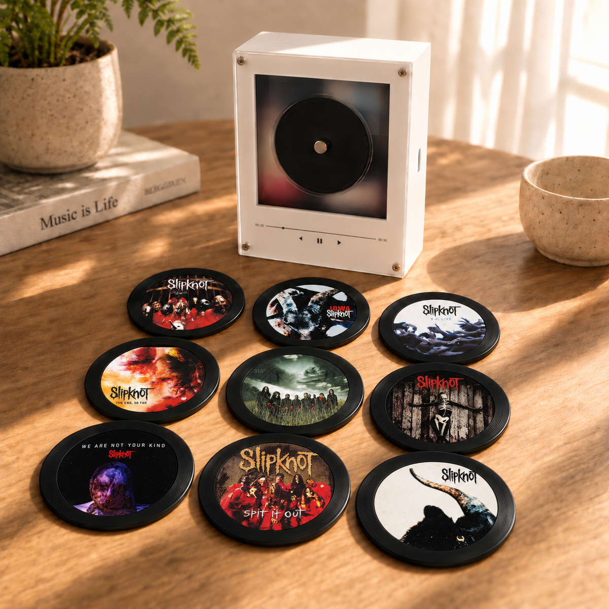 Slipknot MagTune Mini CD Player Light - Premium Nu Metal Merchandise, Iowa Album Art LED Night Light Tabletop Fan Gift